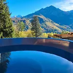 شقة Le Soum Bain Nordique, Sauna (adults Only)
