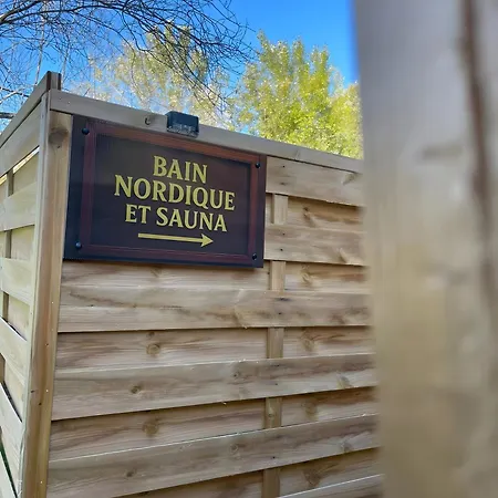 Escapade Adults Only, Bain Et Sauna